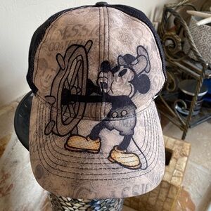 Walt Disney World collector ball cap, hat. Mickey Mouse Size adult